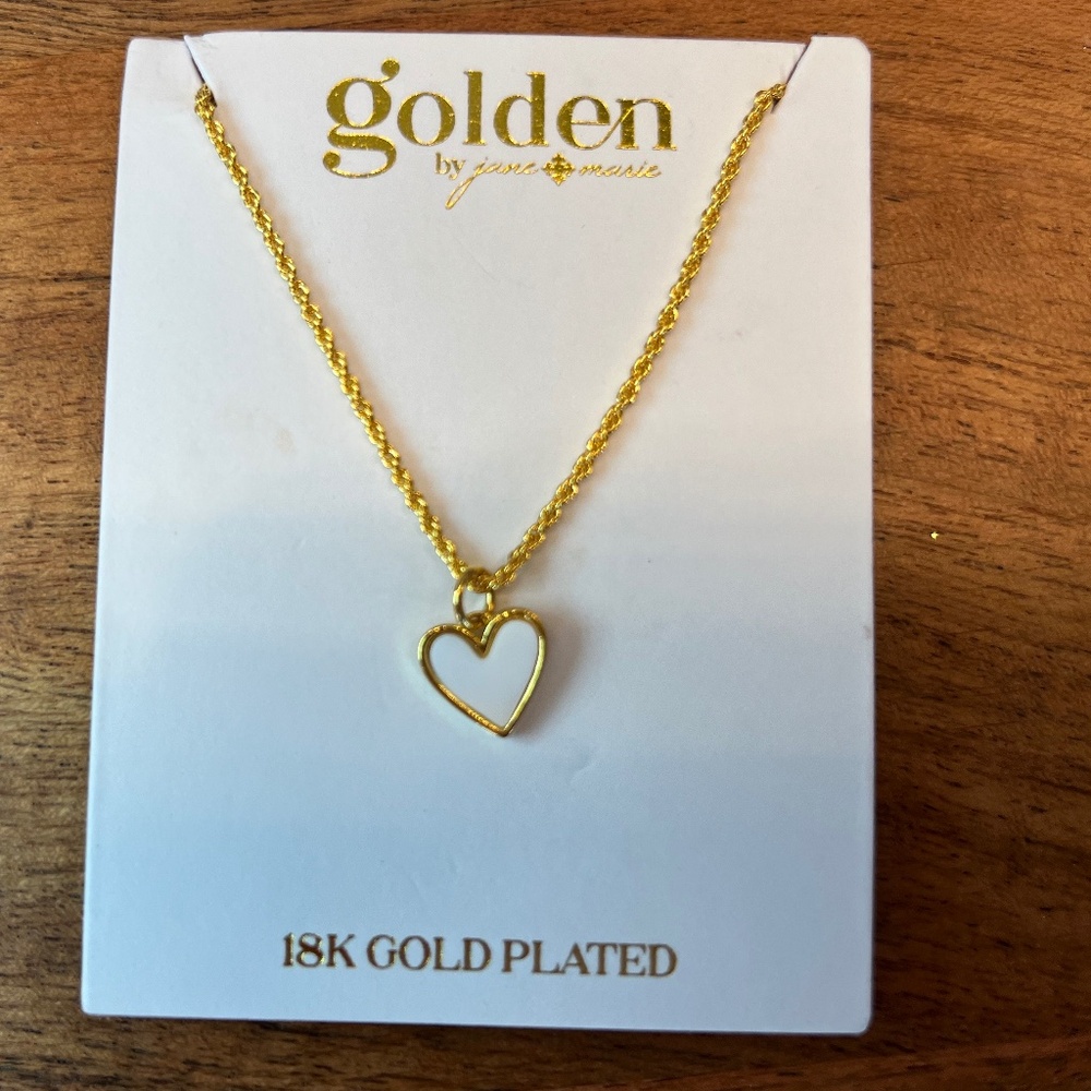 *NWT* 18K Gold Plated Necklace with White Heart Pendant Golden by jane Marie